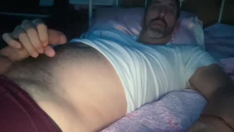 Snapshot of surfguy82 chatting on September 2025 04:36:02 AM SurfGuy82 online show from September 2025 04:36:02 AM