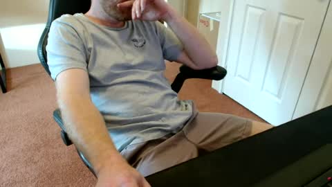 surge_0 online show from June 2026 08:09:02 AM
