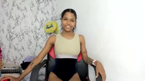 Snapshot of surifoster chatting on July 2026 06:14:02 PM suri online show from July 2026 06:14:02 PM