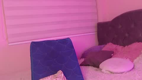 Susan online show from December 2024 06:42:02 AM