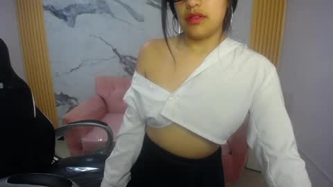 Susy online show from March 2026 08:42:01 PM