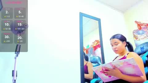 susan online show from November 2025 07:03:01 PM