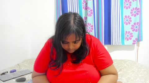 Snapshot of susanaeshwar chatting on July 2026 12:35:02 AM susanaeshwar online show from July 2026 12:35:02 AM