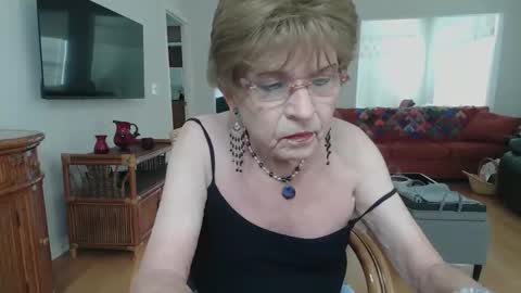 sexualsusan online show from April 2026 08:20:02 PM