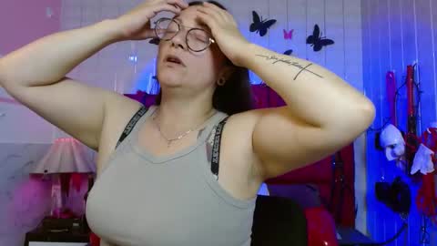 susanhotsex_ online show from February 2026 12:29:01 AM