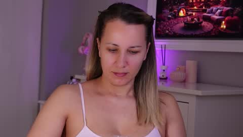 SusanJewel online show from November 2025 08:19:01 AM