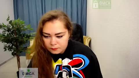 Susanna online show from November 2025 06:27:01 AM