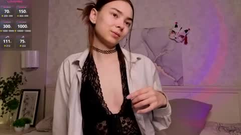 Snapshot of susannahtrojahn chatting on May 2026 03:17:02 PM susannahtrojahn online show from May 2026 03:17:02 PM