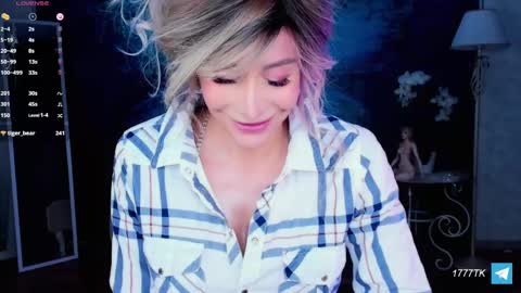 Snapshot of susannawallace chatting on February 2025 03:45:01 AM InaraSerra online show from February 2025 03:45:01 AM