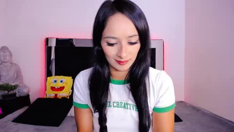 Snapshot of susanyrosa chatting on July 2026 01:52:01 AM Susanyrosa online show from July 2026 01:52:01 AM