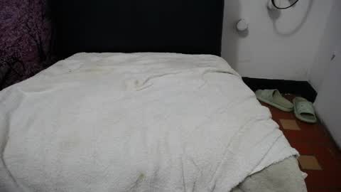 Snapshot of susy_perverttt chatting on May 2026 05:41:01 PM susy_perverttt online show from May 2026 05:41:01 PM