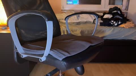 Snapshot of sutlac90 chatting on December 2024 01:18:02 AM sutlac90 online show from December 2024 01:18:02 AM