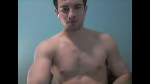 Snapshot of sutromaxx chatting on October 2025 12:42:02 AM Maximus online show from October 2025 12:42:02 AM