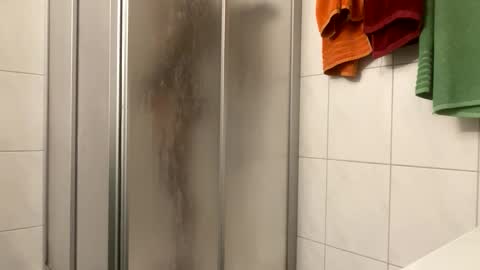 Snapshot of suug10 chatting on April 2026 10:11:02 PM tylorgerman online show from April 2026 10:11:02 PM