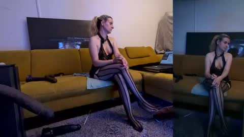 suzannexxxxxx online show from July 2026 10:24:02 PM