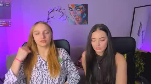 suzi_love online show from October 2025 12:38:02 PM