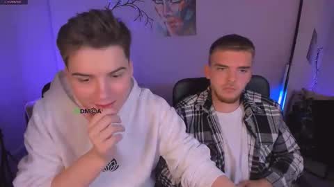 suzi_love online show from October 2025 07:36:01 PM