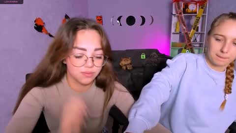 suzi_love online show from October 2025 12:16:01 PM
