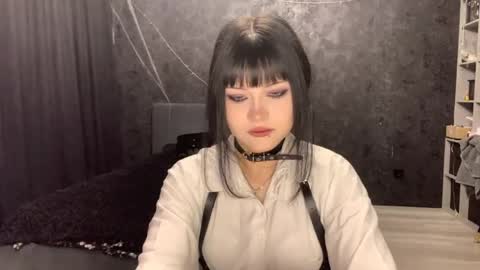 EmilySuonn online show from May 2026 05:25:02 AM