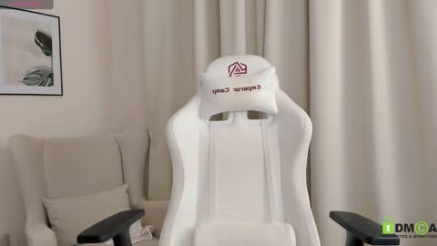 Snapshot of suzyjames chatting on December 2024 05:20:01 AM Suzy next stream Thursday Friday Saturday online show from December 2024 05:20:01 AM