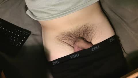 Snapshot of swakken4235 chatting on December 2024 09:41:01 PM Swakken online show from December 2024 09:41:01 PM