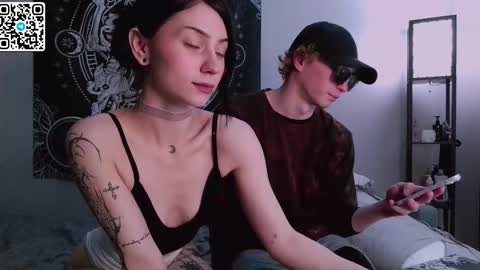 sweaties3 online show from October 2025 11:42:01 AM