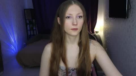 SwitLilit online show from June 2026 06:19:01 PM