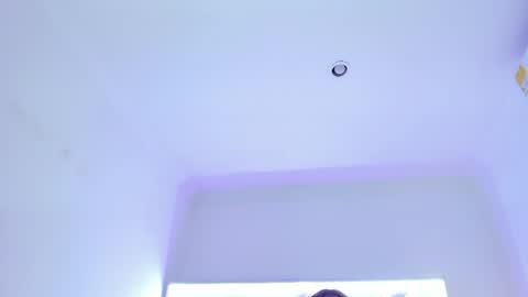 Snapshot of sweeetcruvyx chatting on June 2026 09:30:02 PM Nikki model independent online show from June 2026 09:30:02 PM