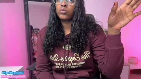 Evangeline online show from September 2025 07:30:02 PM