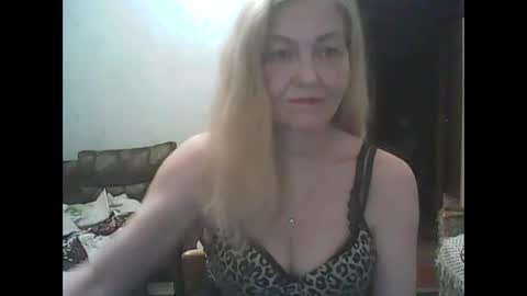 sweet4blonde609 online show from January 2025 06:45:02 PM