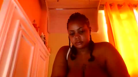 sweet52537 online show from February 2026 08:32:01 AM