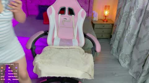 sweet__thang online show from April 2026 06:19:01 AM