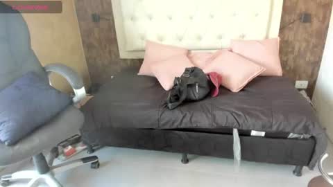 Snapshot of sweet__vanessa1 chatting on July 2026 07:19:01 PM Vanessa online show from July 2026 07:19:01 PM