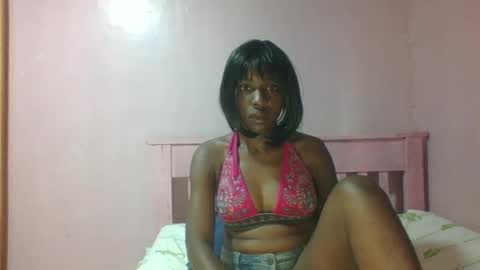 Snapshot of sweet_aaliya chatting on April 2026 05:05:02 AM Aaliya online show from April 2026 05:05:02 AM