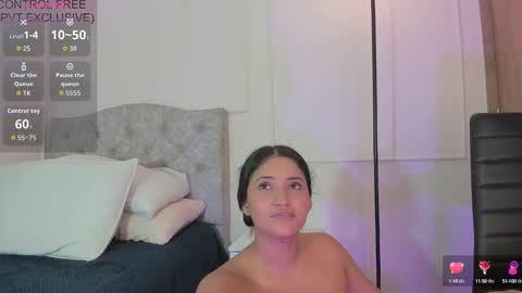 Asheley online show from October 2025 12:52:01 AM