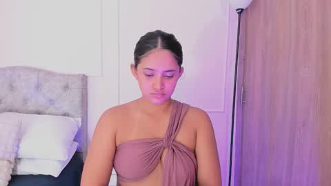 Asheley online show from October 2025 03:39:02 AM