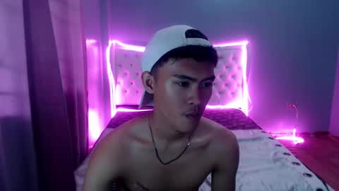 sweet_asians_fucker21 online show from December 2025 05:05:01 AM