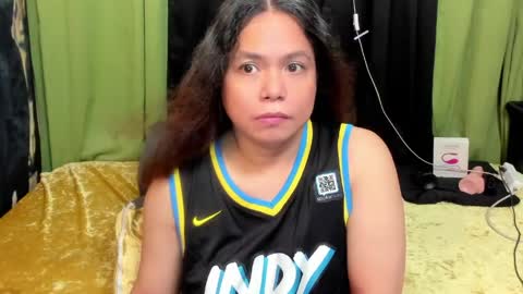 izza  izzasweet online show from May 2026 11:45:02 PM