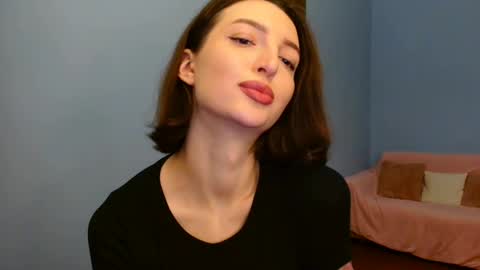 Snapshot of sweet_baby_miranda_ chatting on December 2024 03:47:02 AM Miranda online show from December 2024 03:47:02 AM