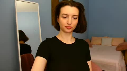 Snapshot of sweet_baby_miranda_ chatting on February 2025 04:14:02 AM Miranda online show from February 2025 04:14:02 AM