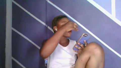 baby girl online show from October 2025 05:05:01 AM