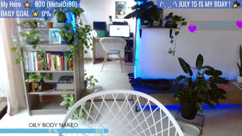 Snapshot of sweet_bluee chatting on June 2026 10:15:01 PM Tutti online show from June 2026 10:15:01 PM