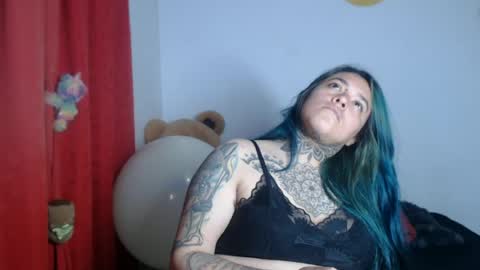 Snapshot of sweet_bubblee chatting on June 2026 12:41:02 AM Bubbles online show from June 2026 12:41:02 AM