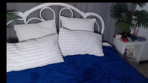 Chantelle online show from November 2025 09:05:02 PM