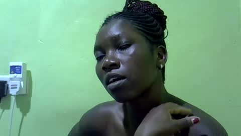 Snapshot of sweet_cherie1 chatting on June 2026 05:48:02 PM sweet_cherie1 online show from June 2026 05:48:02 PM