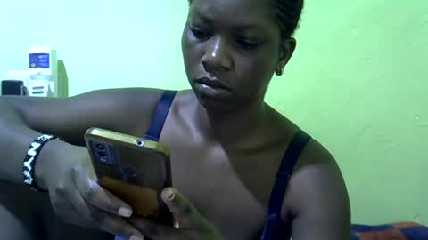 Snapshot of sweet_cherie1 chatting on June 2026 04:11:02 AM sweet_cherie1 online show from June 2026 04:11:02 AM