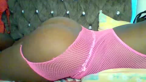 Snapshot of sweet_cherry007 chatting on October 2025 05:03:02 PM sweet_cherry007 online show from October 2025 05:03:02 PM