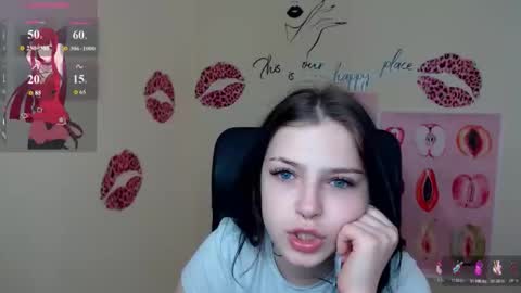 Snapshot of sweet_cherryg chatting on May 2026 11:59:01 AM Ivy online show from May 2026 11:59:01 AM
