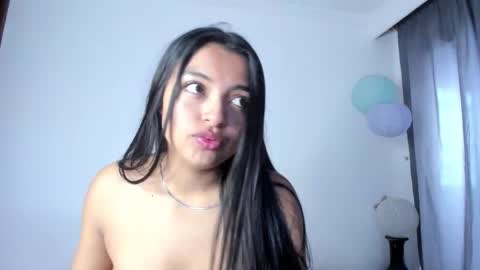 Canela online show from September 2025 08:19:01 PM