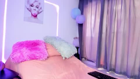 Canela online show from February 2026 05:11:01 PM